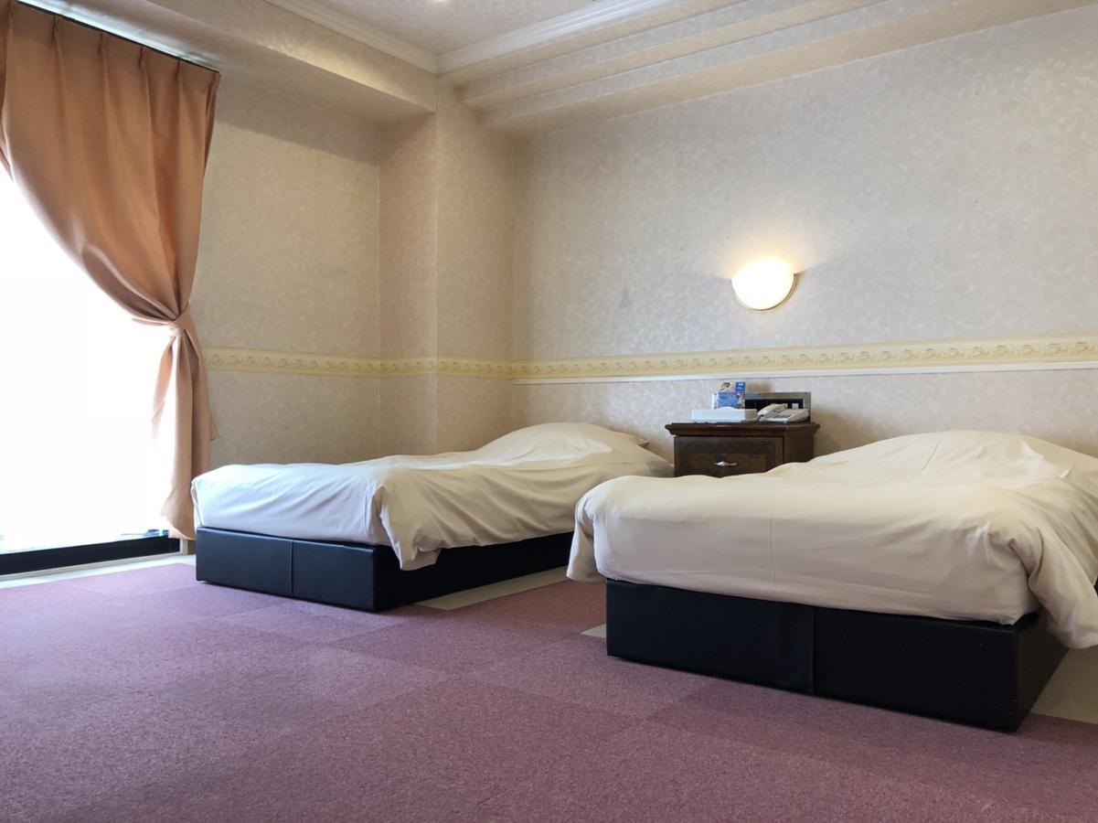 Business Hotel La Firenze Prefektura Tokio Exteriér fotografie